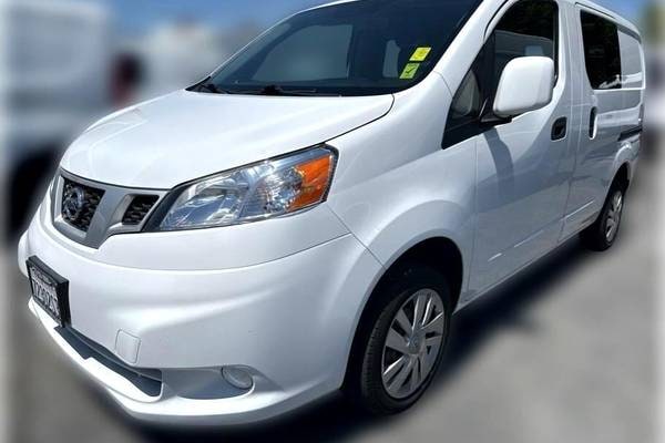 2017 Nissan NV200 S