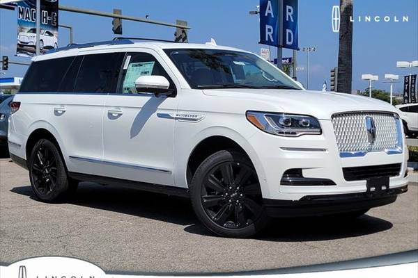 2023 Lincoln Navigator Reserve