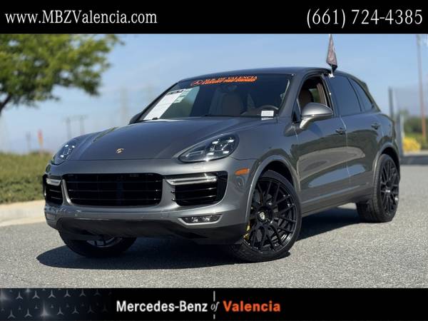 Porsche Cayenne with VIN: WP1AC2A22GLA86345