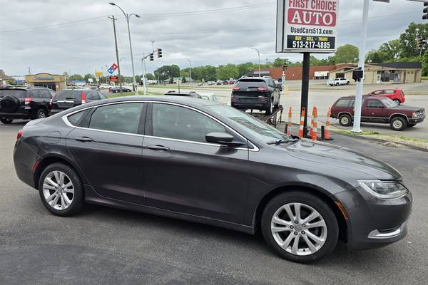 2015 Chrysler 200 Limited