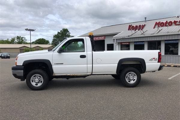 2006 Chevrolet Silverado 2500HD Work Truck  Regular Cab