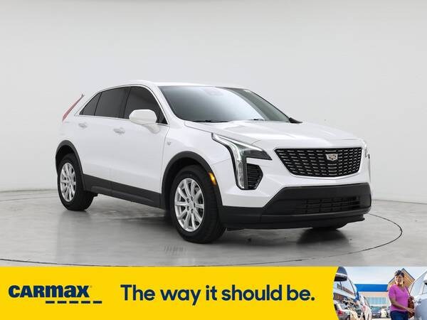 Cadillac XT4 with VIN: 1GYAZAR40LF152300