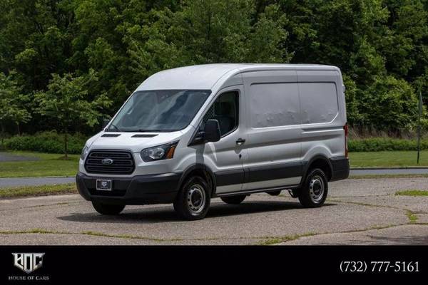 Ford Transit Van with VIN: 1FTYR1CM6HKA59194