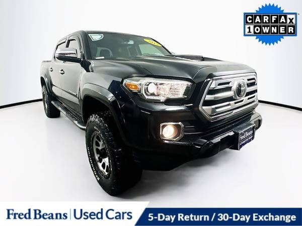 Toyota Tacoma with VIN: 3TMGZ5AN5JM177394