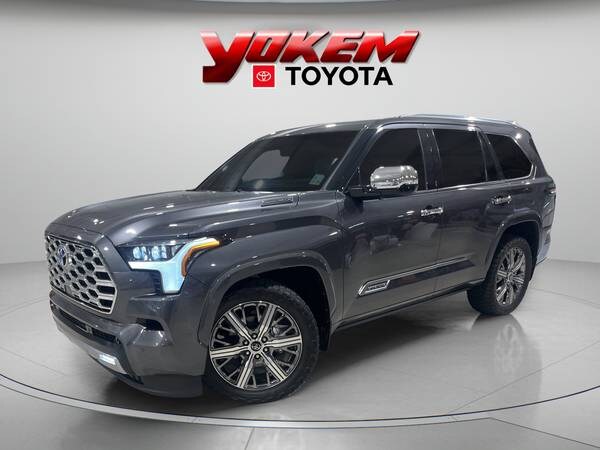 Toyota Sequoia with VIN: 7SVAAABA5PX016618