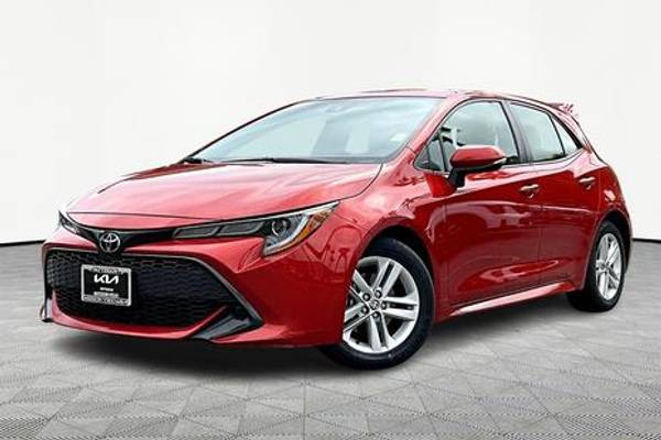 Toyota Corolla Hatchback with VIN: JTNK4RBE6K3071680