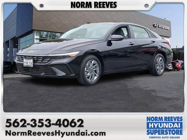 Hyundai Elantra Hybrid with VIN: KMHLM4DJ6SU131193