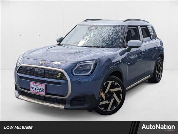 MINI Countryman with VIN: WMZ53GA09S7S44115