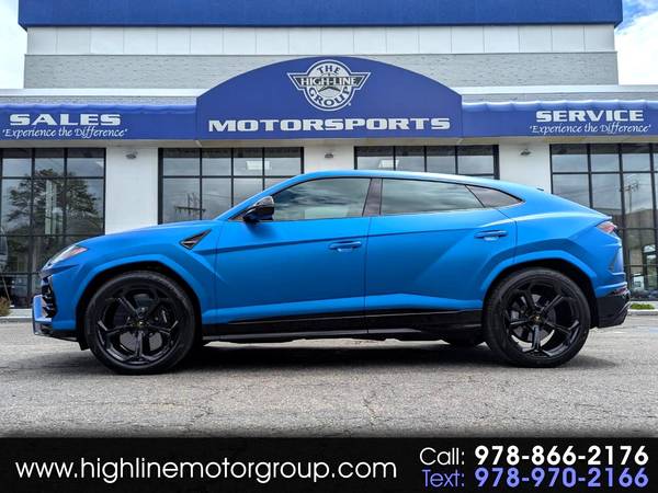 Lamborghini Urus with VIN: ZPBUA1ZL2MLA13010
