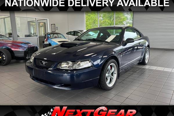 2001 Ford Mustang GT Deluxe Coupe