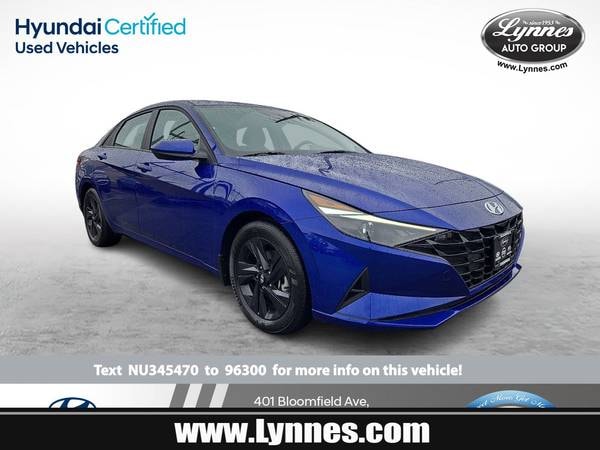 Hyundai Elantra with VIN: KMHLM4AG6NU345470