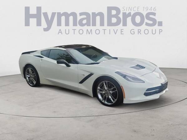Chevrolet Corvette with VIN: 1G1YD2D74F5121578