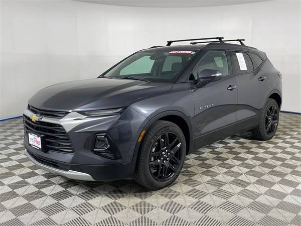 Chevrolet Blazer with VIN: 3GNKBJRS1NS139977