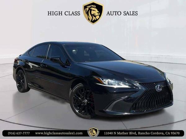 Lexus ES 300h with VIN: 58AD21B14LU006036