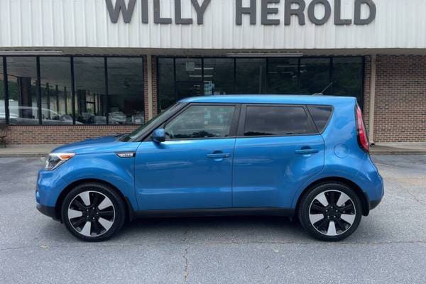 2018 Kia Soul +