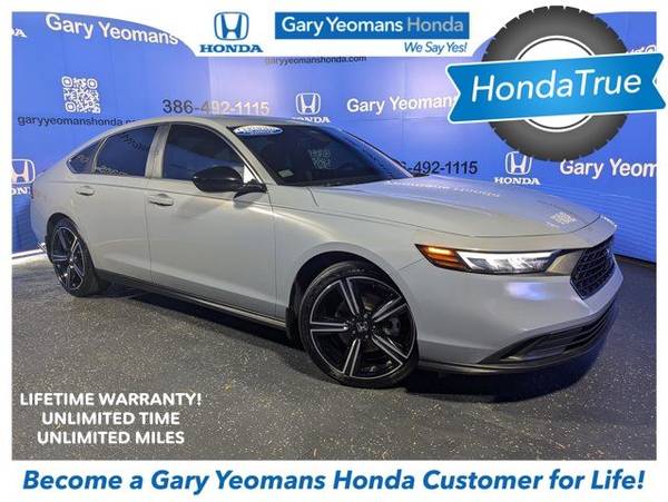 Honda Accord with VIN: 1HGCY2F5XPA027328