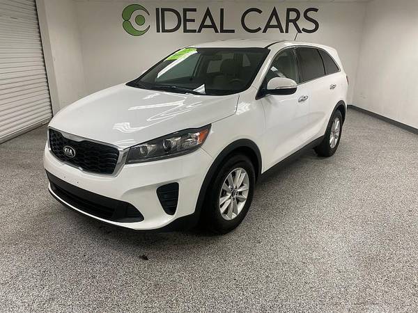 Kia Sorento with VIN: 5XYPG4A36LG629173