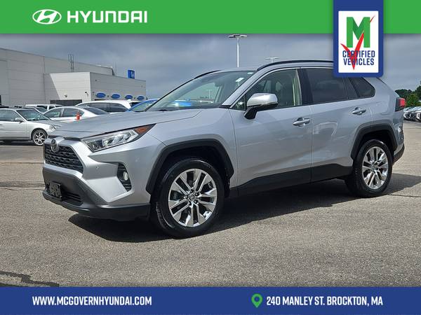 Toyota RAV4 with VIN: JTMC1RFV1KJ016271