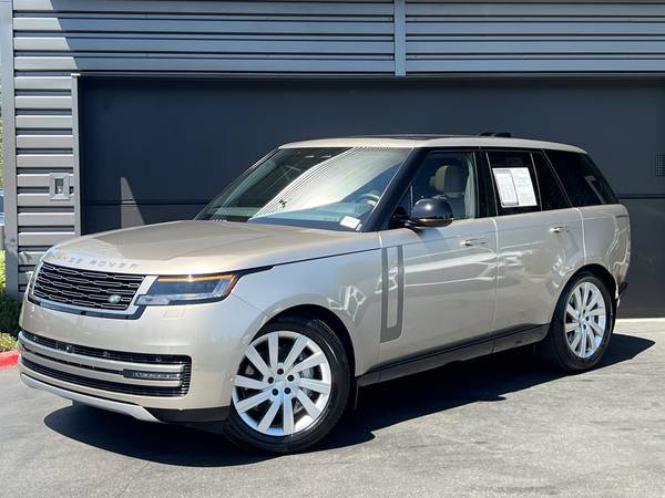 Land Rover Range Rover with VIN: SALKP9FU2SA280710