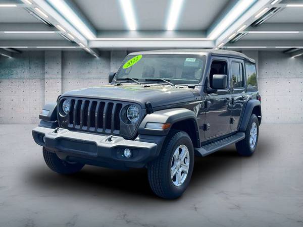 Jeep Wrangler with VIN: 1C4HJXDN1NW128198
