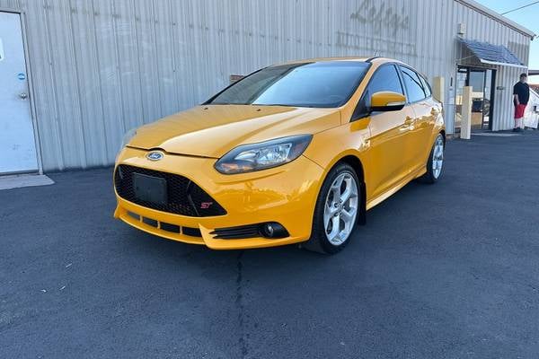 2013 Ford Focus ST Base Hatchback