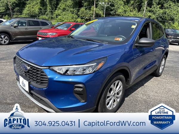 Ford Escape with VIN: 1FMCU0GN8PUA31613