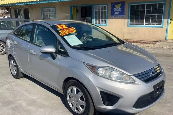 2012 Ford Fiesta SE