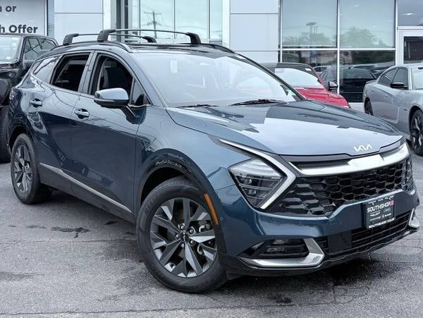 Kia Sportage Hybrid with VIN: KNDPXCAGXP7011757