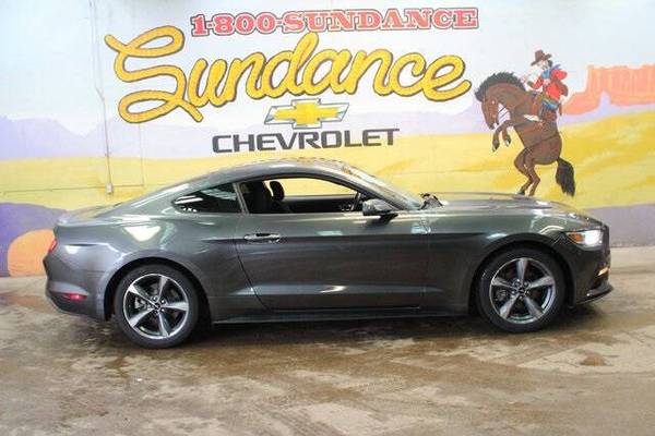 Ford Mustang with VIN: 1FA6P8AM9F5427684