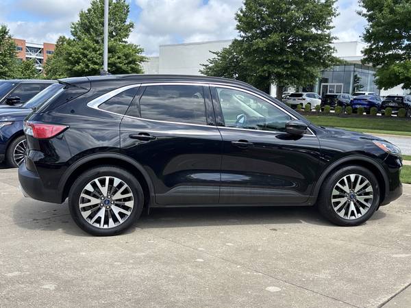 Ford Escape with VIN: 1FMCU9DZ1LUA43480