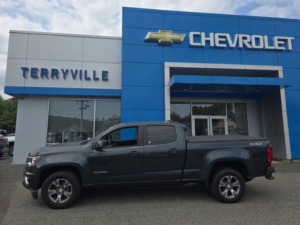 Chevrolet Colorado with VIN: 1GCGTDEN1J1179940