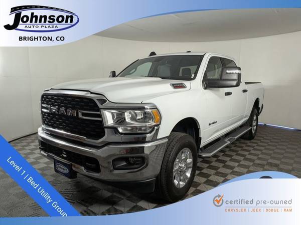 Ram 2500 with VIN: 3C6UR5DJ9RG323390