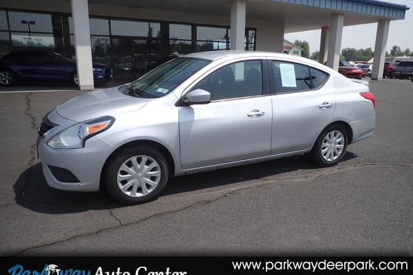 2015 Nissan Versa 1.6 SV