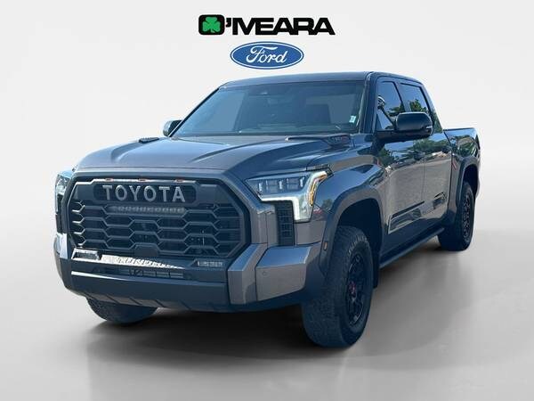 Toyota Tundra with VIN: 5TFPC5DB7RX082893