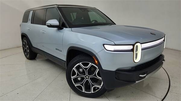 Rivian R1S with VIN: 7PDSGBBA1SN052256