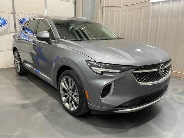 Buick Envision with VIN: LRBFZRR48ND020957