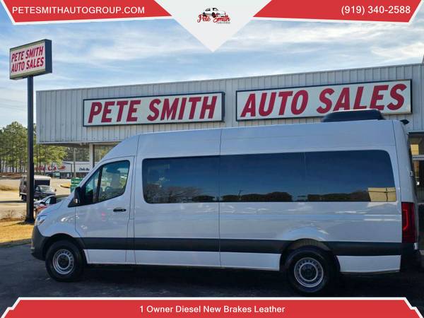 Mercedes-Benz Sprinter with VIN: W1Z4DGHY0NT096959