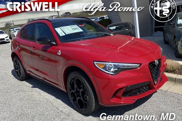 2023 Alfa Romeo Stelvio Quadrifoglio