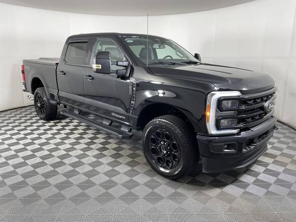 Ford F-250 Super Duty with VIN: 1FT8W2BT4PED34341