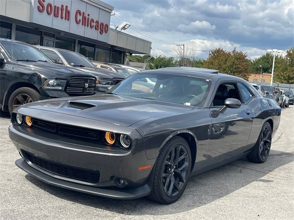 Dodge Challenger with VIN: 2C3CDZBT7NH233829