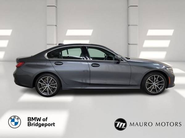 BMW 3 Series with VIN: 3MW5R7J03M8B87973