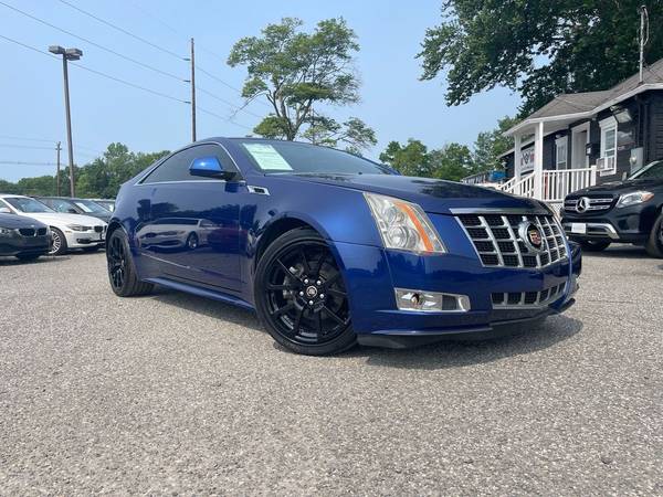 Cadillac CTS Coupe with VIN: 1G6DA1E3XE0120373
