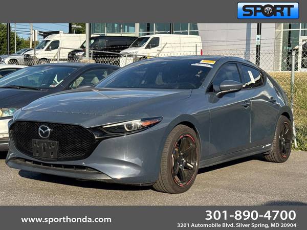 Mazda 3 with VIN: JM1BPBNM2K1136848