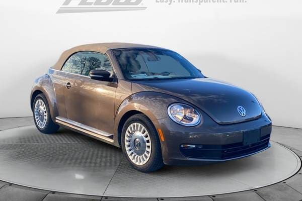 2013 Volkswagen Beetle Convertible 2.5L PZEV