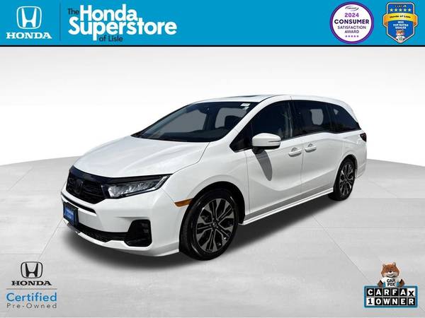 Honda Odyssey with VIN: 5FNRL6H97SB012543