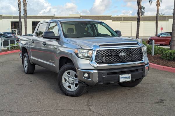 2020 Toyota Tundra SR5  CrewMax