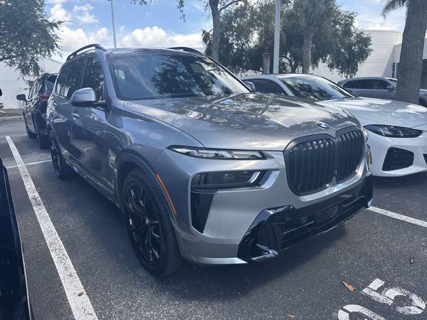BMW X7 with VIN: 5UX23EM00S9Z94363