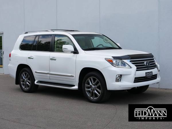 Lexus LX 570 with VIN: JTJHY7AX2E4162001