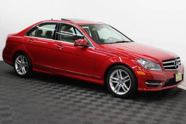 Mercedes-Benz C-Class with VIN: WDDGF4HBXEG200432