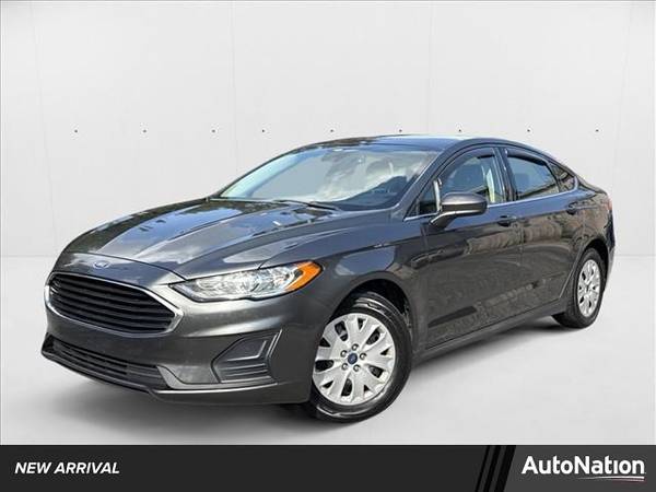 Ford Fusion with VIN: 3FA6P0G71LR102877